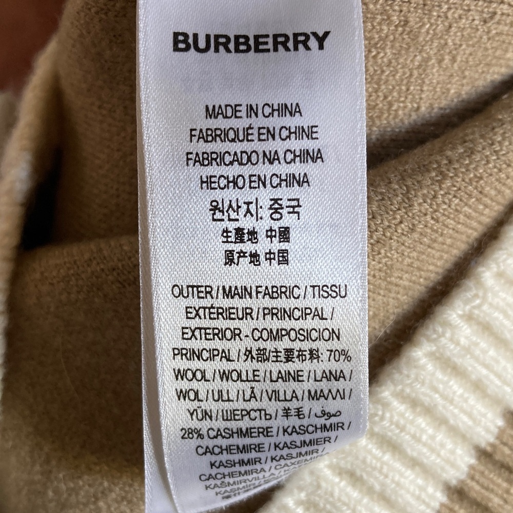 Burberry Wool Cashmere Knit Hooded Cape - Picture 11 of 16